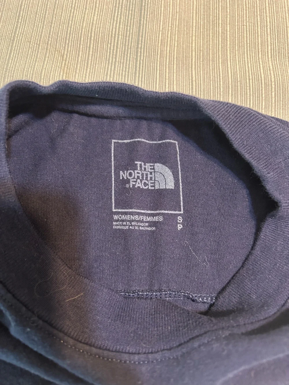 The North Face Navy Short-Sleeve Logo Tee - Picture 8 of 11